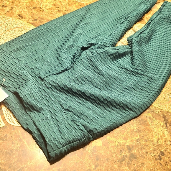 green Honeycomb-Texture High-Waist Pocket Leggings scrunch back nwt - Picture 5 of 5